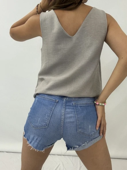 V Yaka Sıfır Kol  Keten Bluz    -Gri - Resim 4