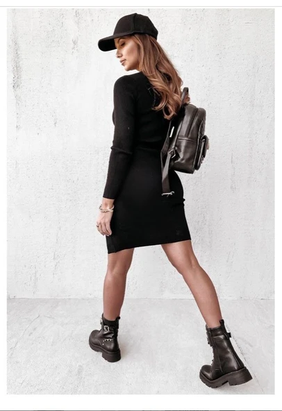 Kadın Siyah Uzun Kollu Bisiklet Yaka Yan Yırtmaç Düğme Detay Kısa Kaşkorse Elbise - Resim 2