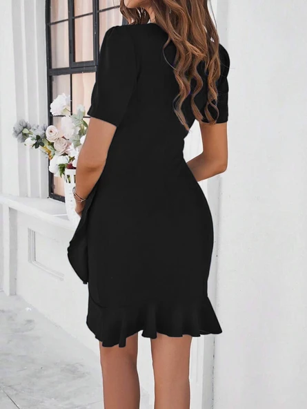 Kadın Kısa Kollu Bisiklet Yaka önden Fırfırlı Büzgülü Janjan Krep Kısa Elbise - Resim 2