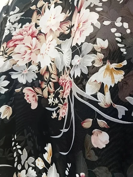 Kadın Kısa Kollu Yuvarlak Yaka çiçek Baskılı Asimetrik Kesim şifon Bluz - Resim 9