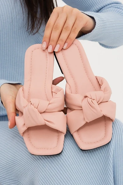 Pudra Bağlı Kadın Terlik Dış Mekan Ve Ev Terliği ürün görseli 1