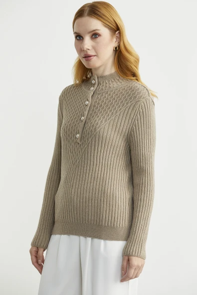 Önü Düğmeli Dik Yaka Triko Kazak - Kamel - Resim 5