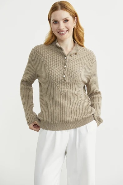 Önü Düğmeli Dik Yaka Triko Kazak - Kamel - Resim 3