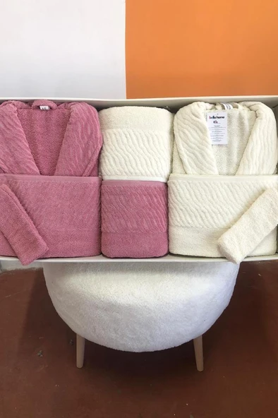 Zebra 8 Parça Aile Bornoz Takımı Gül Kurusu - Krem ürün görseli 1