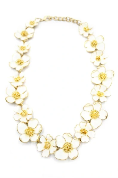 LitaeTrend Mineli Çiçek Kolye - Krem ürün görseli 1