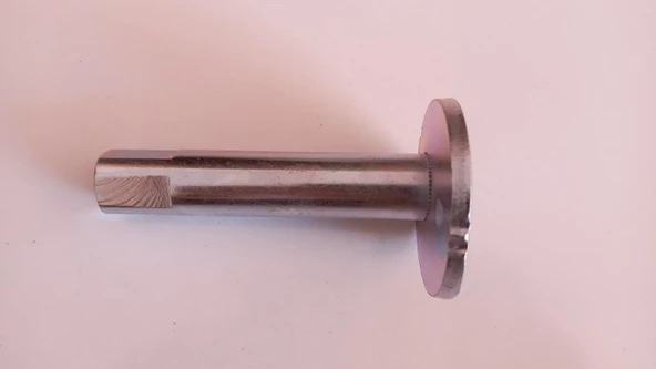 CİVATA SALINCAK HILUX LN145 98-02 (ALT) ürün görseli 1