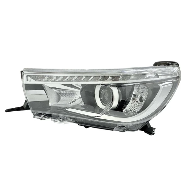 FAR HILUX REVO 16-21 LH (MERCEKLİ-LEDLİ-6 FİŞLİ) ürün görseli 1