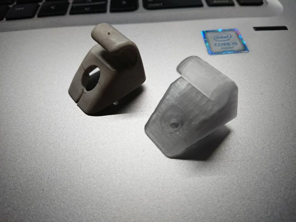 Audi 80 B1 güneşlik tutucu ayak aparat klipsi - 4637794 ürün görseli 1