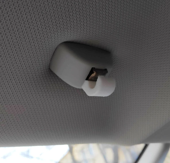 AUDI Güneşlik Klipsi Kancası 4F0857561 - 4318705 - Resim 3