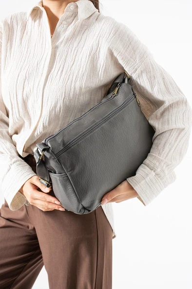 Y.S.Deri Kadın Postacı Çanta Çok Cepli 30*20 Cm Vegan Deri Bayan Çapraz Askılı Omuz Çantası - Resim 6