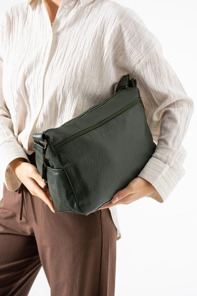 Y.S.Deri Kadın Postacı Çanta Çok Cepli 30*20 Cm Vegan Deri Bayan Çapraz Askılı Omuz Çantası - Resim 9