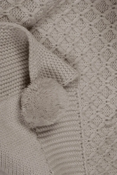 Yeliz Triko Örgülü Tv Battaniyesi 10 Ponponlu 130 X 170 Cm - Resim 5