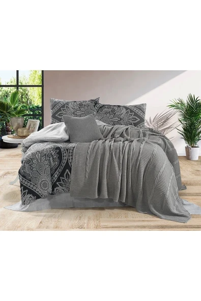 Gül Çift Kişilik 57 Tel Nevresim Takımı Triko Battaniyeli 200 X 220 Cm ürün görseli 1
