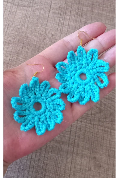 Örgü Crochet Çiçek Motifli Küpe - Resim 3