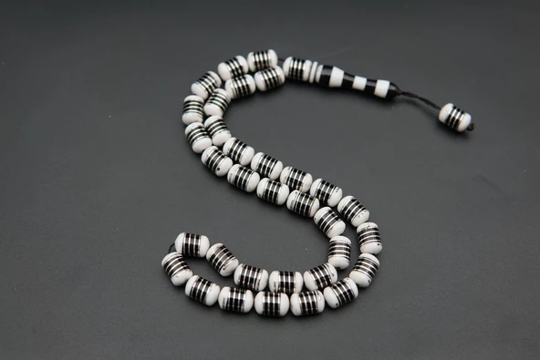 Helezon İşlemeli Oltu Taşı Tesbih st000156 - Resim 4