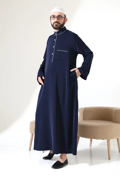 Erkek Hac ve Umre Kıyafeti Hakim Yaka Uzun Dubai Krep Cellabiye Fistan - Lacivert - Resim 4