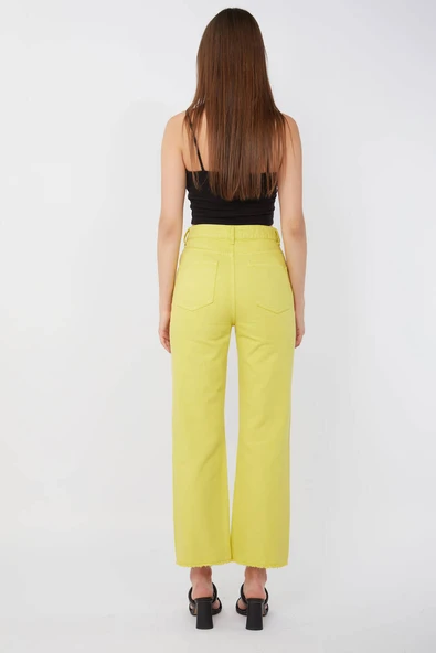 Kadın Basic Paçası Kesik Jean Pantolon Fıstık Yeşili - Resim 4