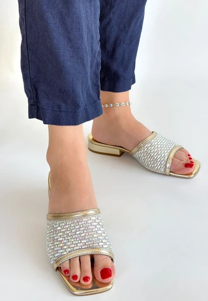 Ortu Gold Cilt İşlemeli Terlik - Resim 3