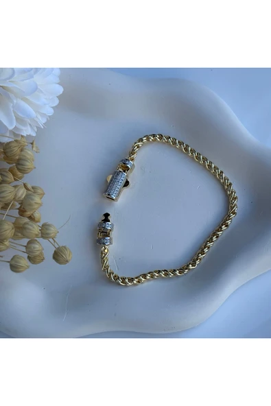 nesdesign Taş Klipsli Burgu Model Bileklik (17+2 cm) ürün görseli 1