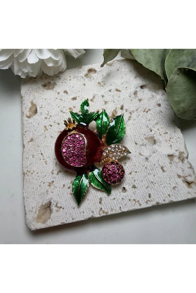 nesdesign Pembe Taşlı Yeşil Yapraklı Nar Broş ürün görseli 1