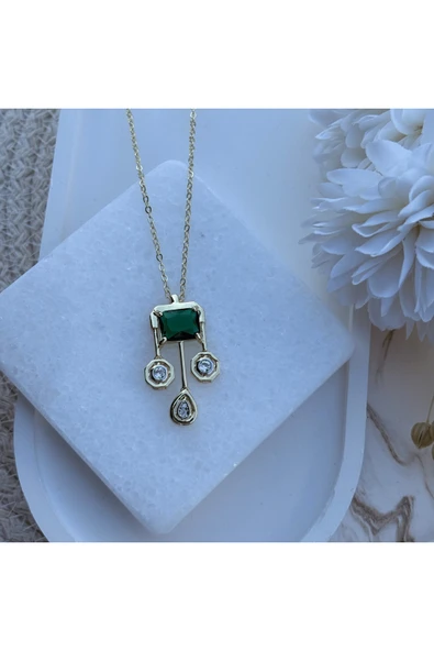 nesdesign Yeşil Taşlı Sallantılı Zarif Kolye (45 cm) ürün görseli 1