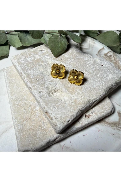 nesdesign Çelik Gold Yonca Küpe ürün görseli 1