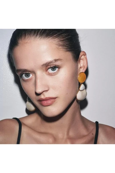 nesdesign Turuncu Krem Mermer Görünümlü Sallantılı Küpe ürün görseli 1