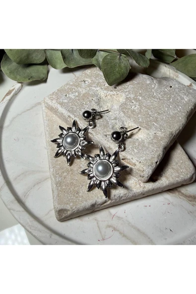 nesdesign Çelik İncili Güneş Gümüş Küpe ürün görseli 1