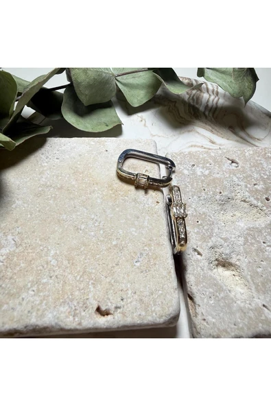 nesdesign Çelik Taşlı Dikdörtgen Zarif Küpe ürün görseli 1