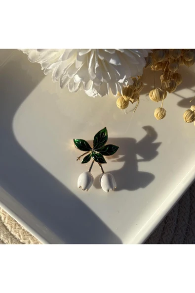 nesdesign İkili Beyaz Çiçek Broş ürün görseli 1