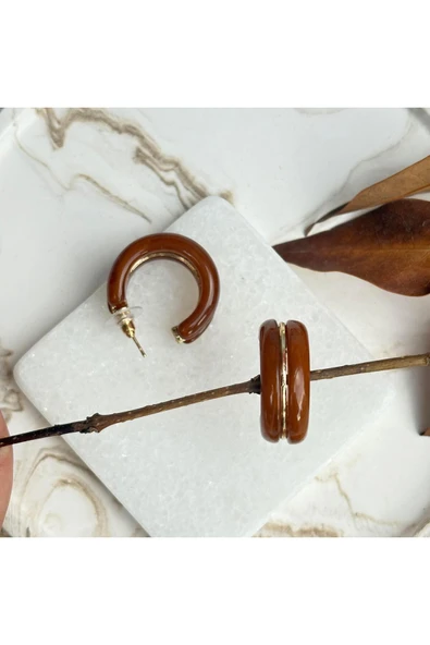 nesdesign Kahverengi Akrilik C Model Küpe ürün görseli 1