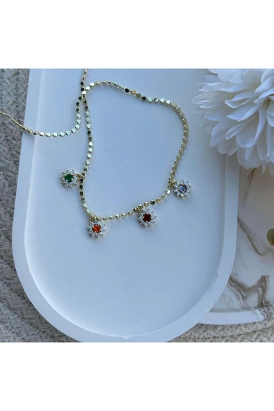 nesdesign Altın Kaplama Çiçek Renkli Taşlı Pul Zincir Kolye (50 cm) ürün görseli 1