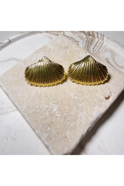 nesdesign Çelik Deniz Kabuğu Gold Küpe ürün görseli 1
