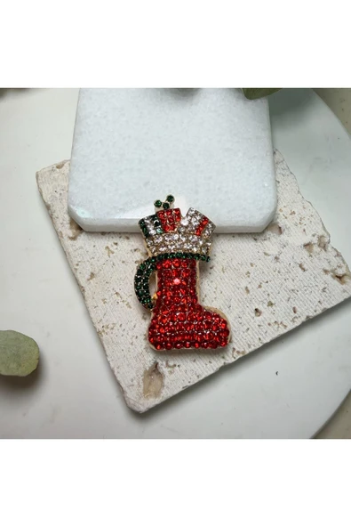 nesdesign Kırmızı Taşlı Patik Yılbaşı Broş ürün görseli 1