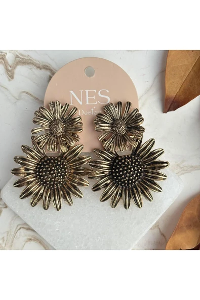 nesdesign Eskitme Gold Ayçiçeği Sallantılı ZR Model Küpe ürün görseli 1