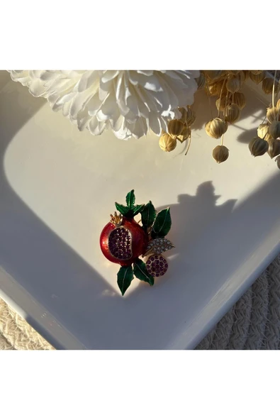 nesdesign Taşlı Nar Broş ürün görseli 1