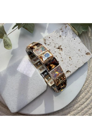 nesdesign Üç Renk Bej Tonlarında Dikdörtgen Taşlı Lastik Bilezik ürün görseli 1