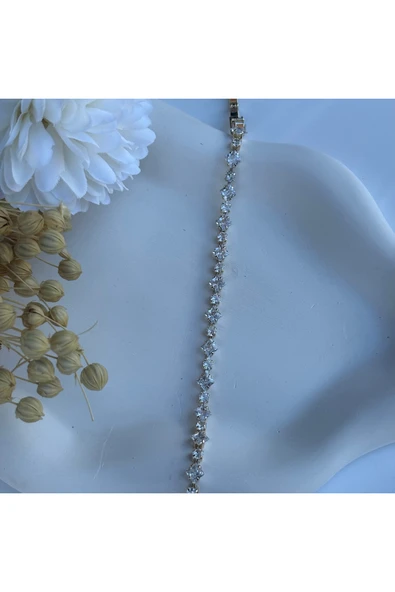 nesdesign Kare Zirkon Taşlı Bileklik (17+2 cm) ürün görseli 1