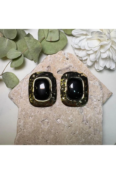 nesdesign Siyah Dikdörtgen Dövme Gold Detaylı Küpe ürün görseli 1