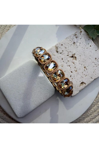 nesdesign Açık Kahve Dikdörtgen Taşlı Lastik Bilezik ürün görseli 1