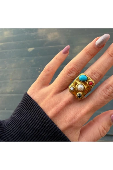 nesdesign Çelik Dikdörtgen Plaka Üzerine Gömme Renkli Taşlı Ayarlanabilir Yüzük ürün görseli 1