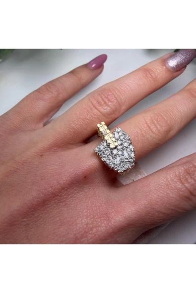 nesdesign Küp Doku Detaylı Gold Silver Taşlı Şık Yüzük ürün görseli 1