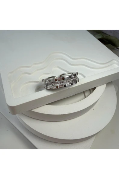 nesdesign Küçük Baget Taş Detaylı Üç Çizgi Ayarlanabilir Yüzük ürün görseli 1