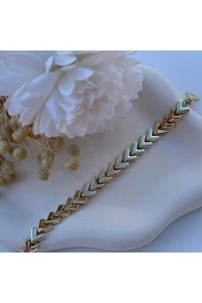 nesdesign 14K Özel Seri Kalın Kılçık Model Bileklik (17+2 cm) ürün görseli 1