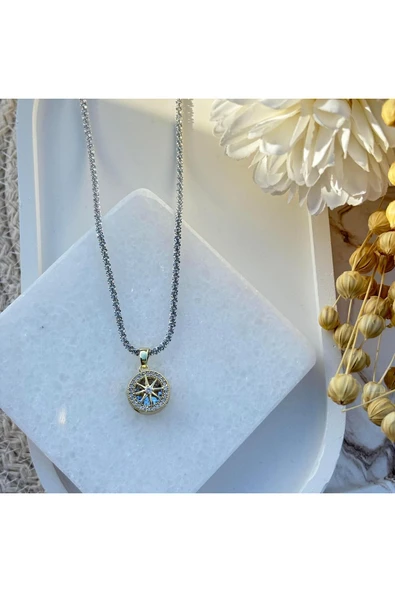 nesdesign Altın Kaplama Ucu Taşlı Pusula Kolye (48 cm) - Resim 2