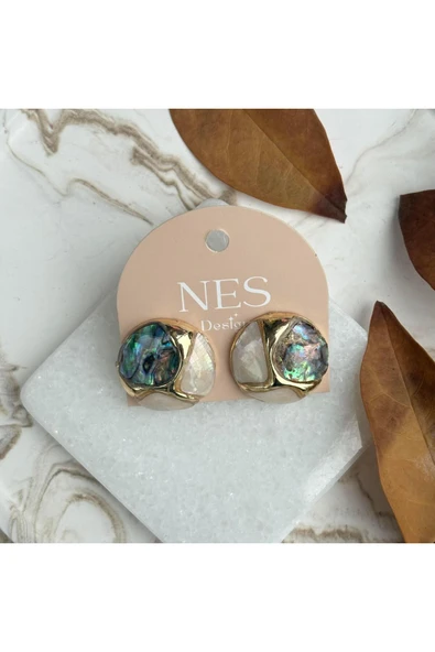 nesdesign İki Renk Sedefli Yuvarlak Kesim Küpe ürün görseli 1