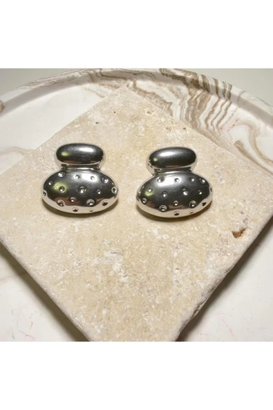 nesdesign Çelik Gömme Taşlı Plaka Gümüş Küpe ürün görseli 1