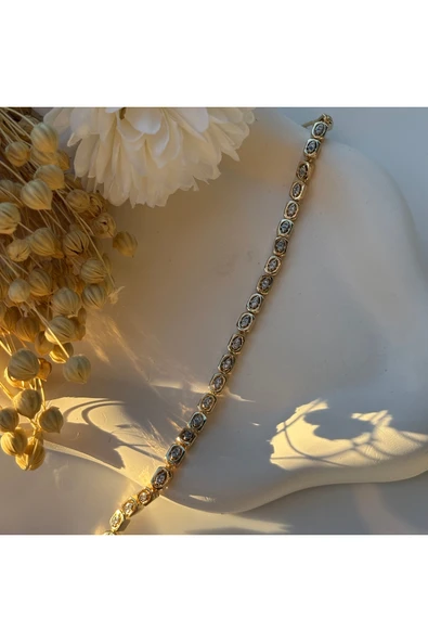 nesdesign Ortası Minik Taşlarla Bezelenmiş Zarif Bileklik (17+2 cm) ürün görseli 1