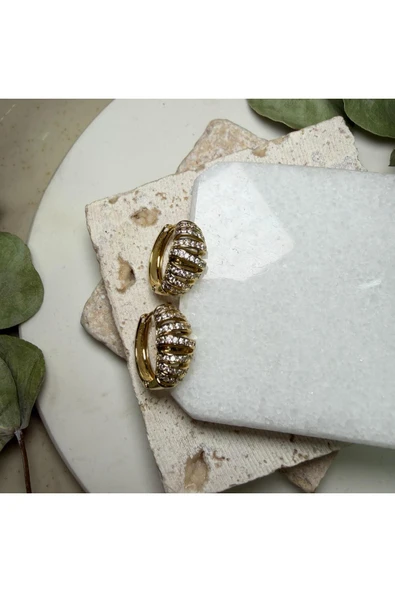 nesdesign 14K Özel Seri Taşlı Kruvasan Model Zarif Halka Küpe - Resim 3