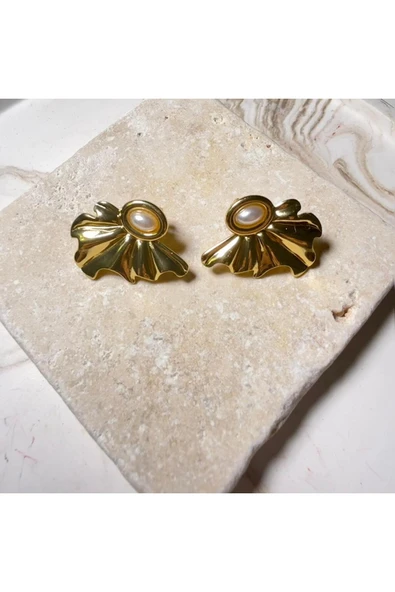 nesdesign Çelik İncili Yaprak Model Gold Küpe ürün görseli 1